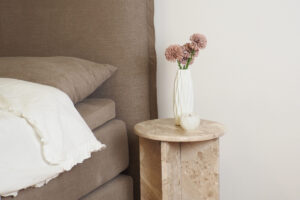 äkta runt marmor bord